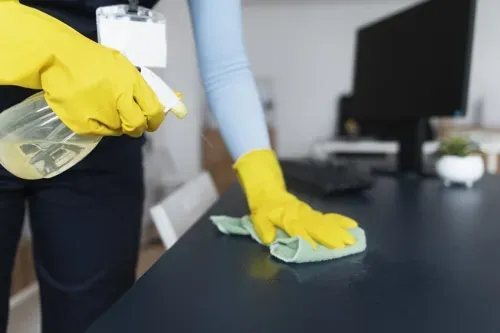Produto: limpeza de ambientes corporativos e comerciais